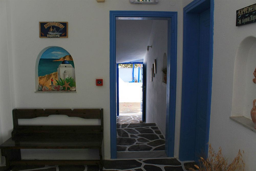 Pelagos Studios Páros Buitenkant foto